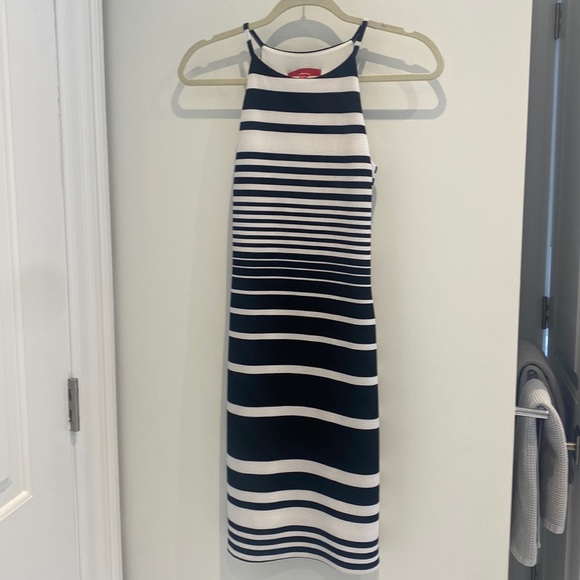 Saks fifth avenue RED label - Picture 1 of 3